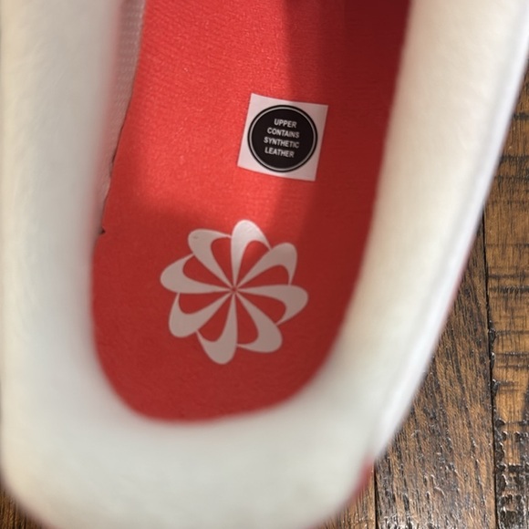 Nike Sneakers NWT Court Vision Low
Women white and magic ember in size 8.5 - Picture 13 of 16